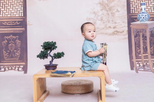 张掖宝宝散光怎么办